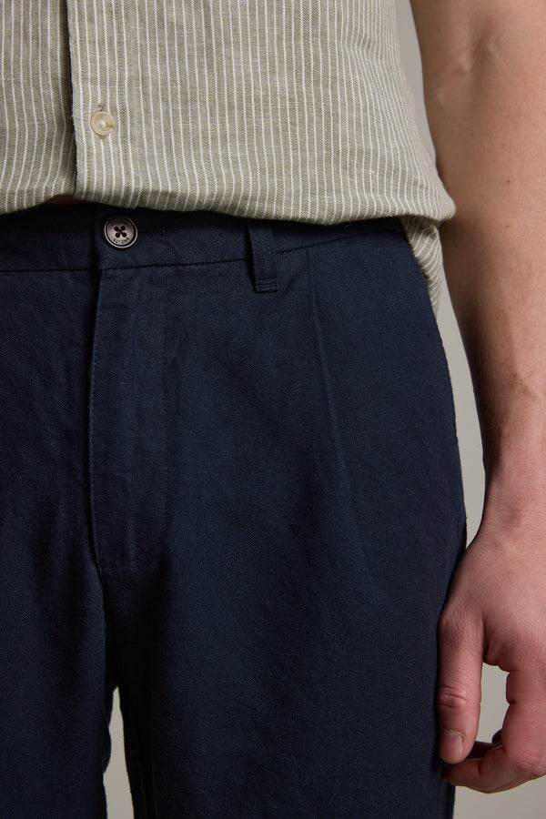 Barkers Newman Linen Pant in navy, relaxed fit, additional view