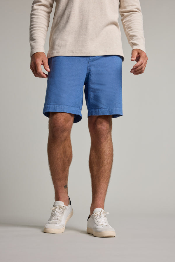 Barkers Barclay Linen Weekend Short in blue, alternate view
