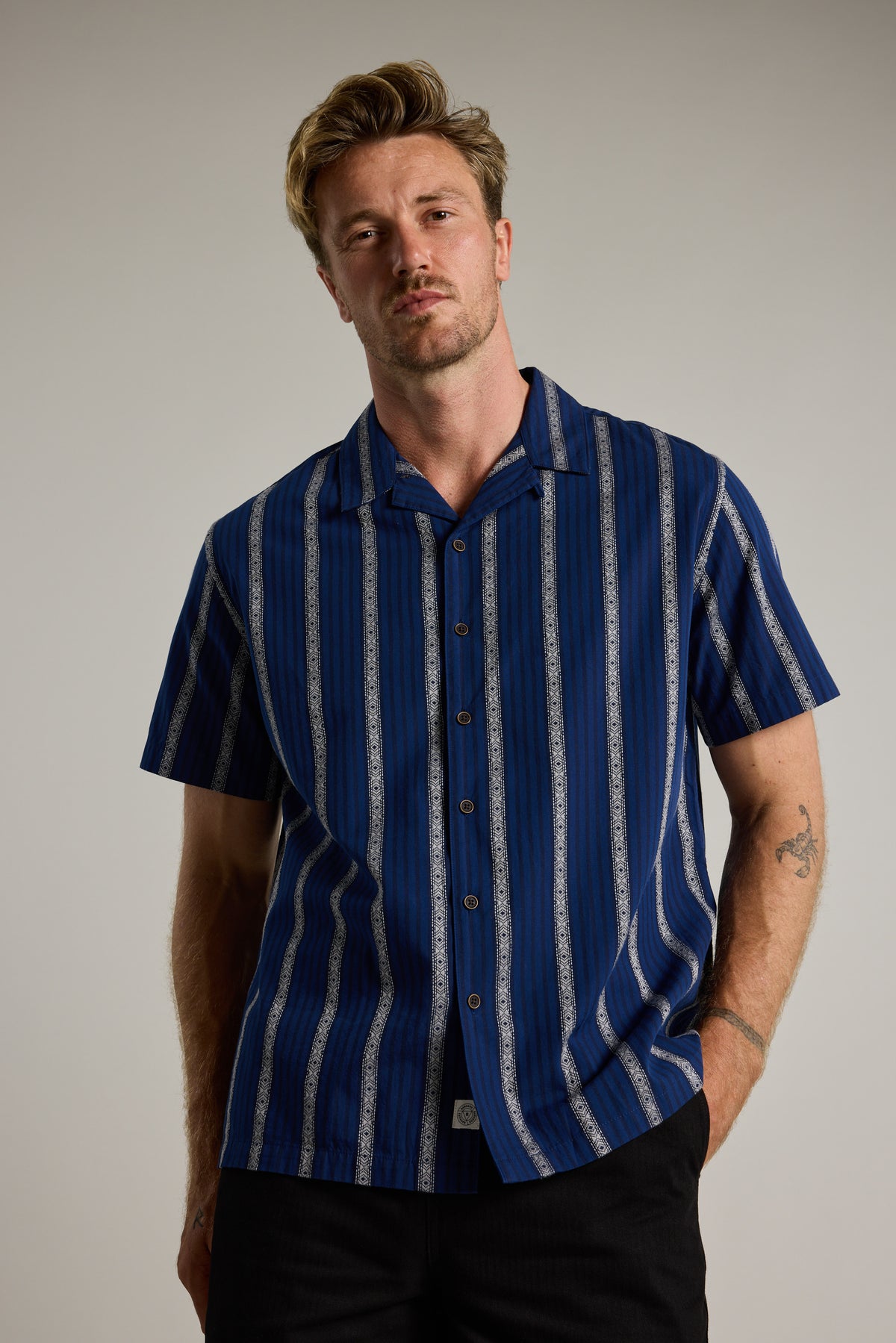 Barkers Harbour Stripe Cuban Shirt in blue, cotton