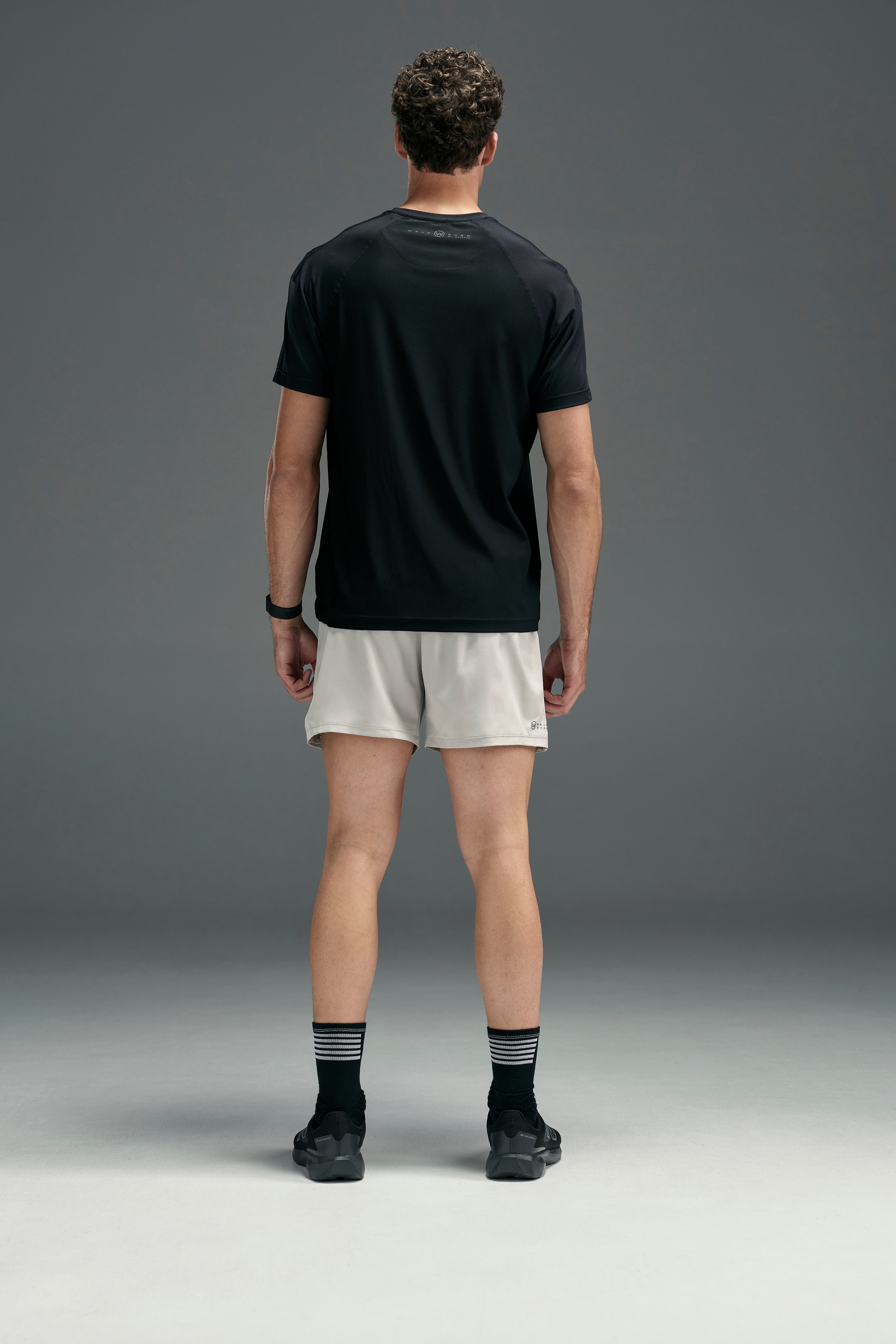 WearEver Pulse Tee in black, additional view