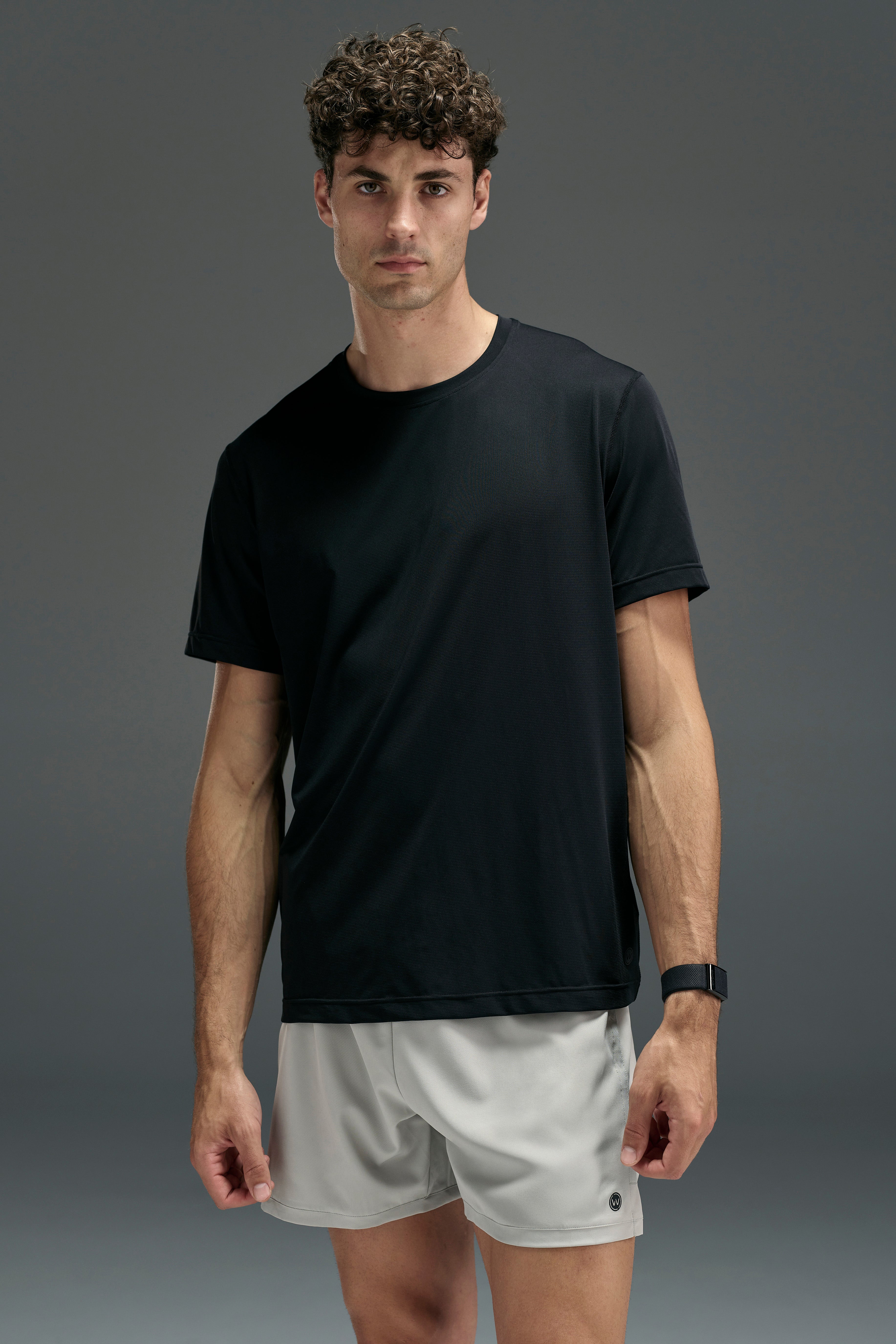 WearEver Pulse Tee in black, alternate view