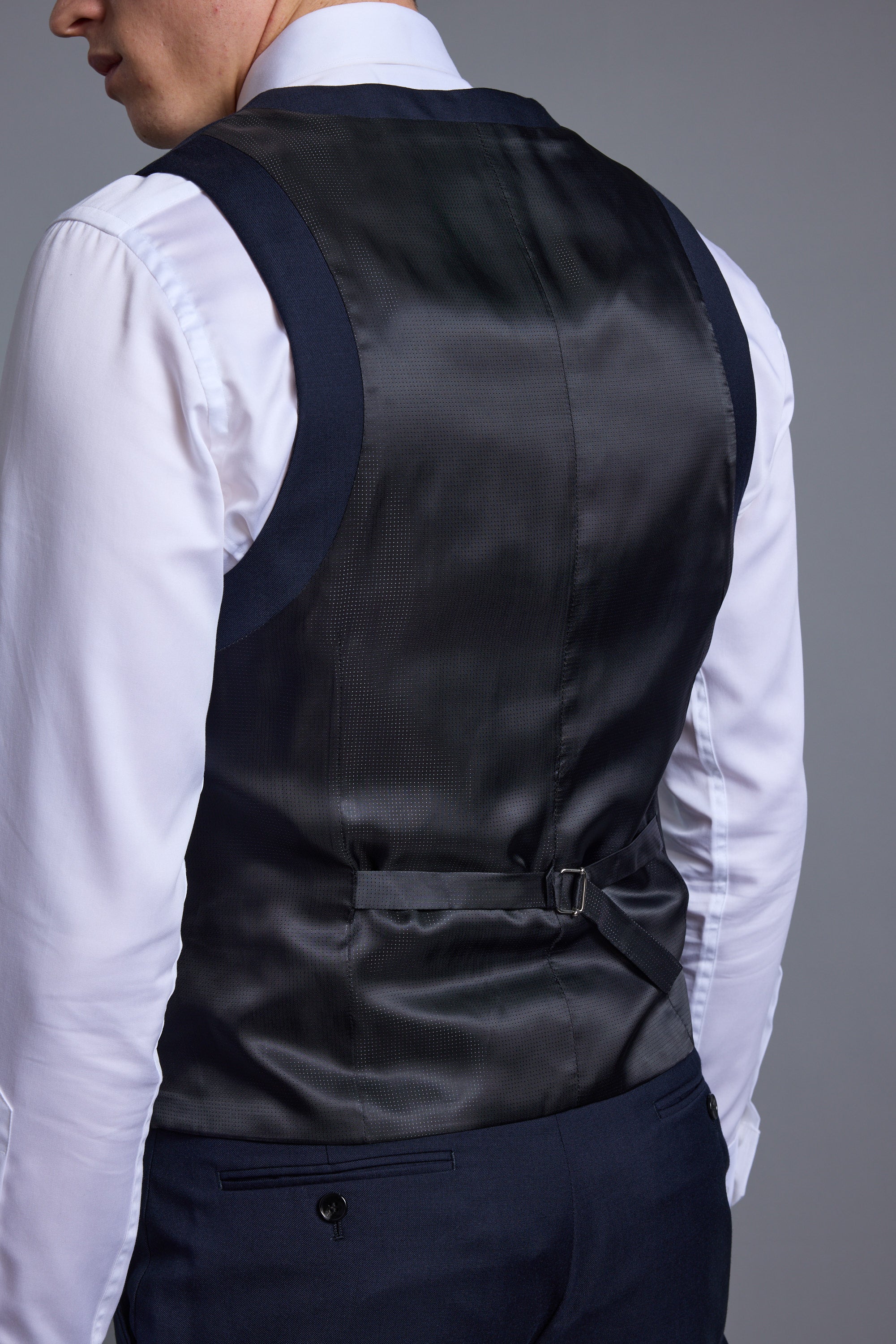 Barkers Mayfair ZQrx Waistcoat in navy, tailored fit, additional view