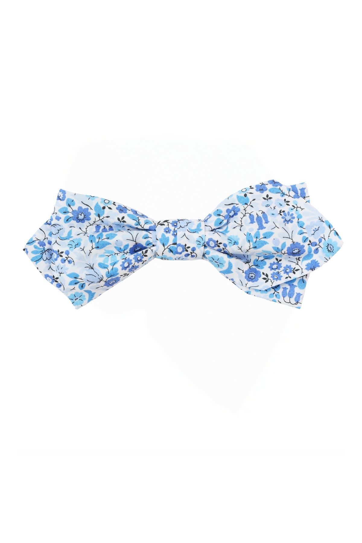 Liberty Astrid Niva Bowtie