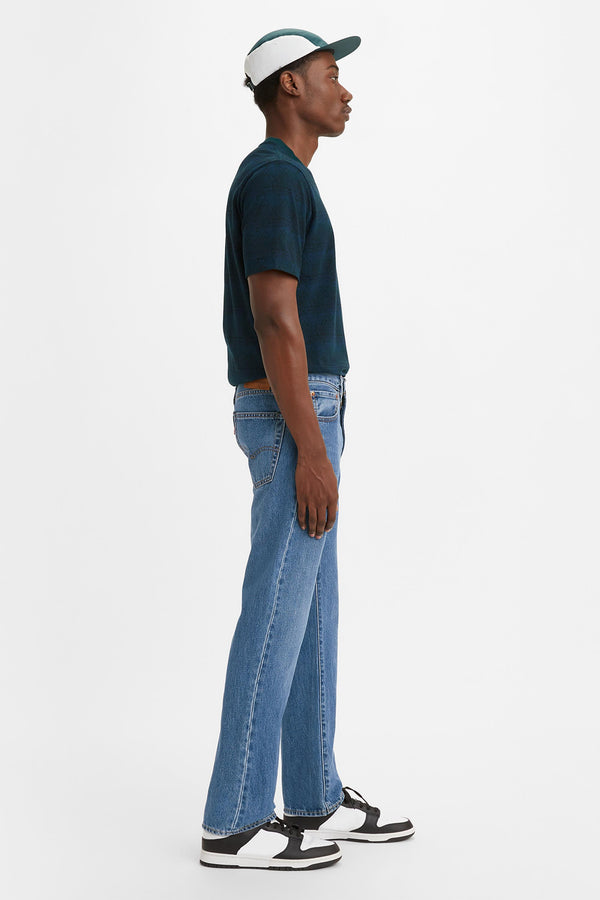 Levi's 551Z Authentic Straight Jean in mid wash, alternate view