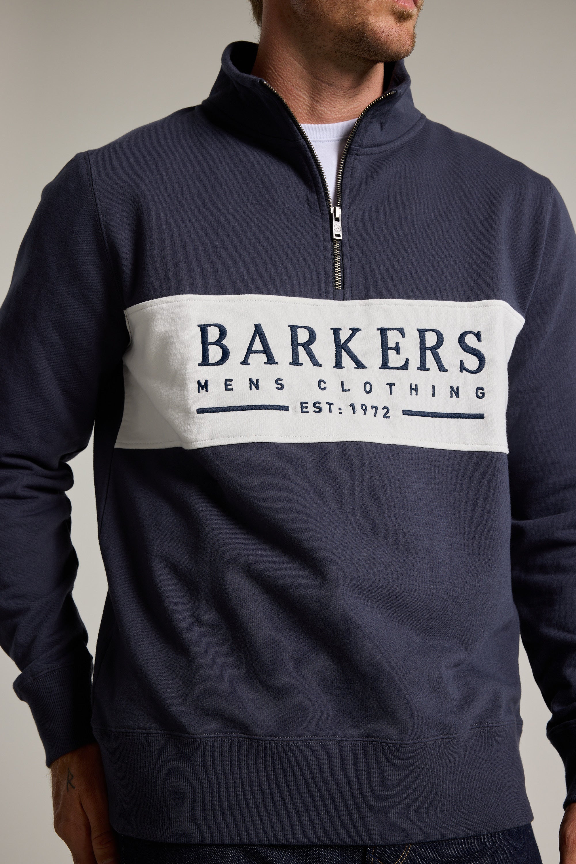 Barkers Heritage 1/4 Zip in navy/white, additional view