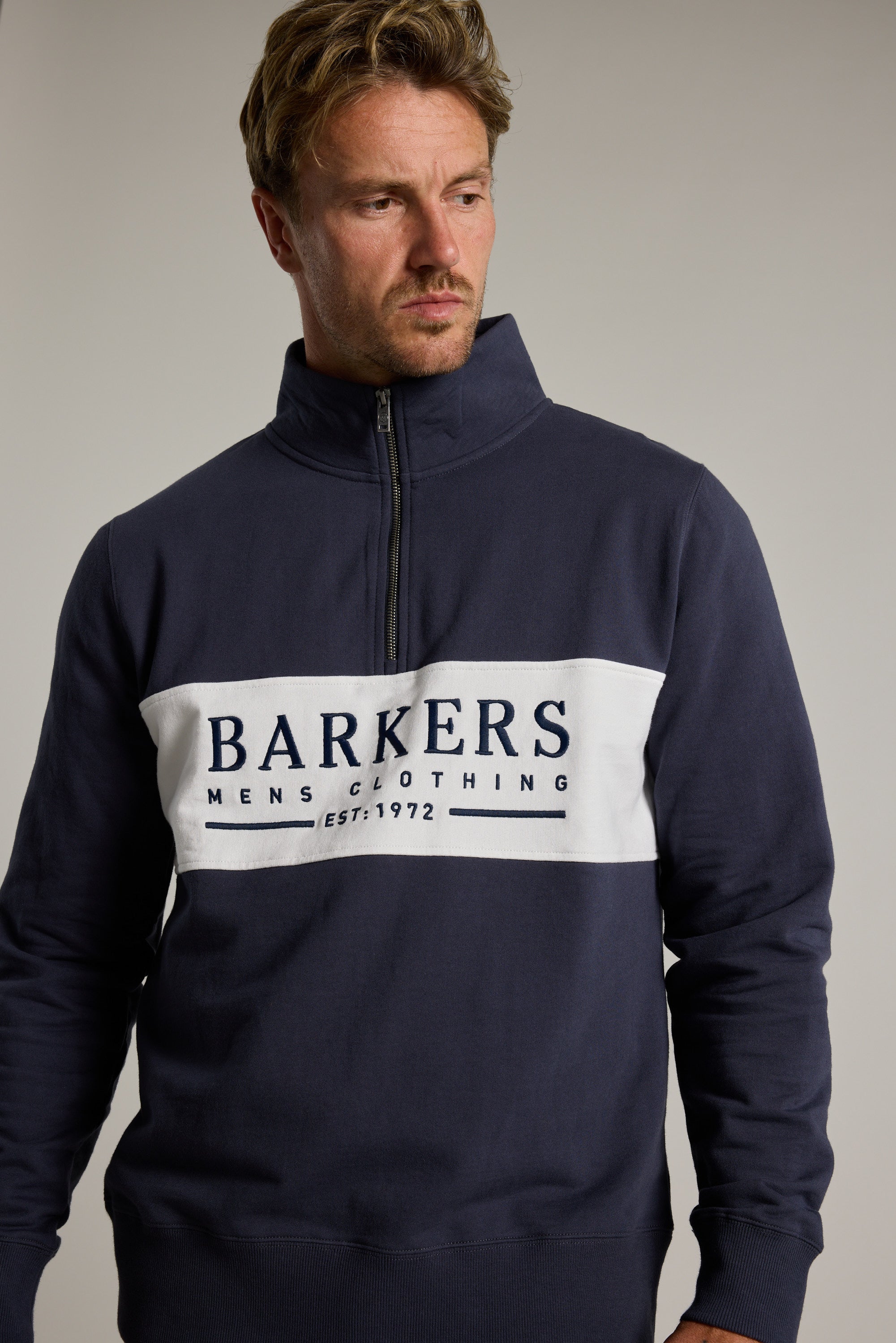 Barkers Heritage 1/4 Zip in navy/white, additional view