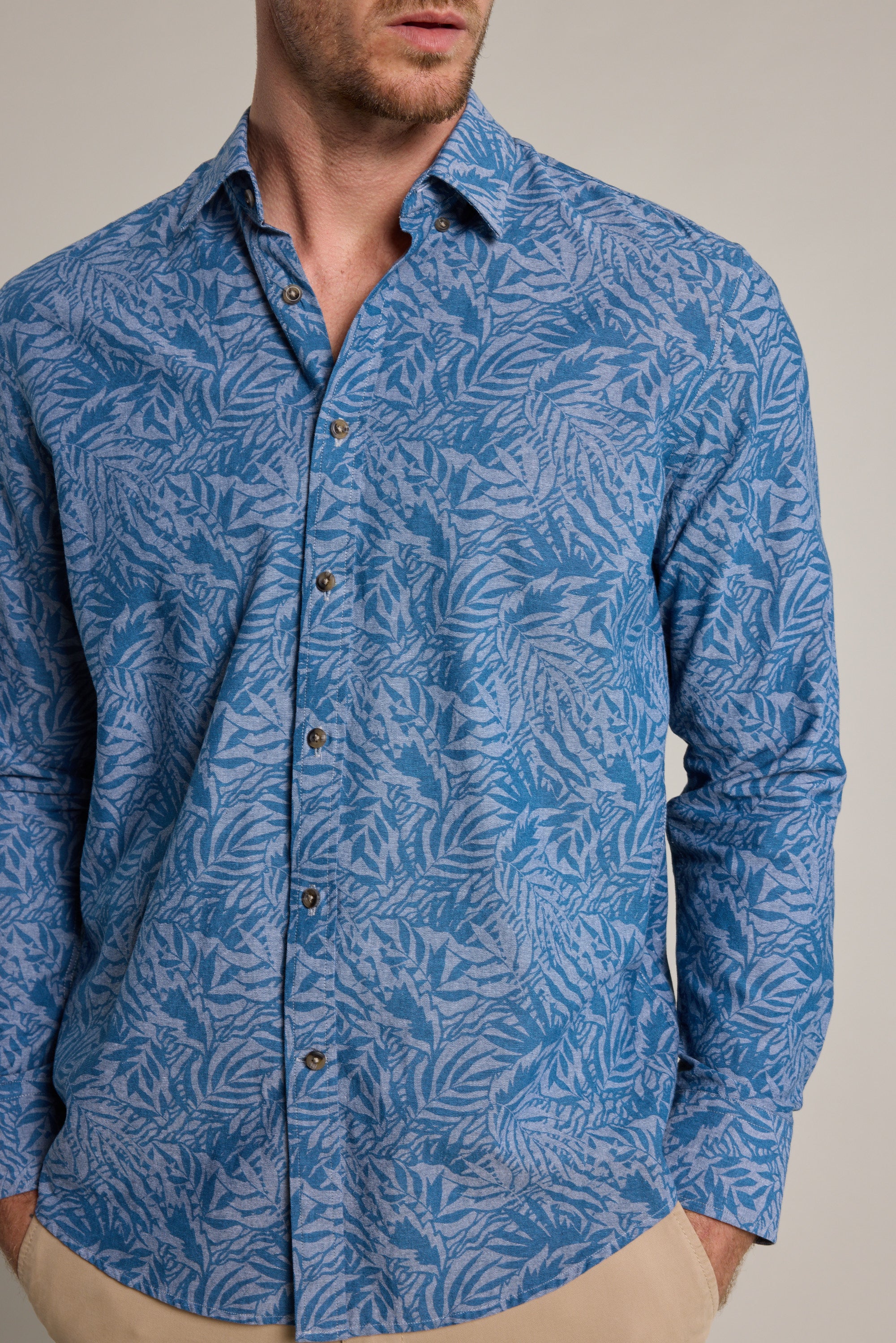 Barkers Arran Print Shirt in chambray, slim fit, additional view