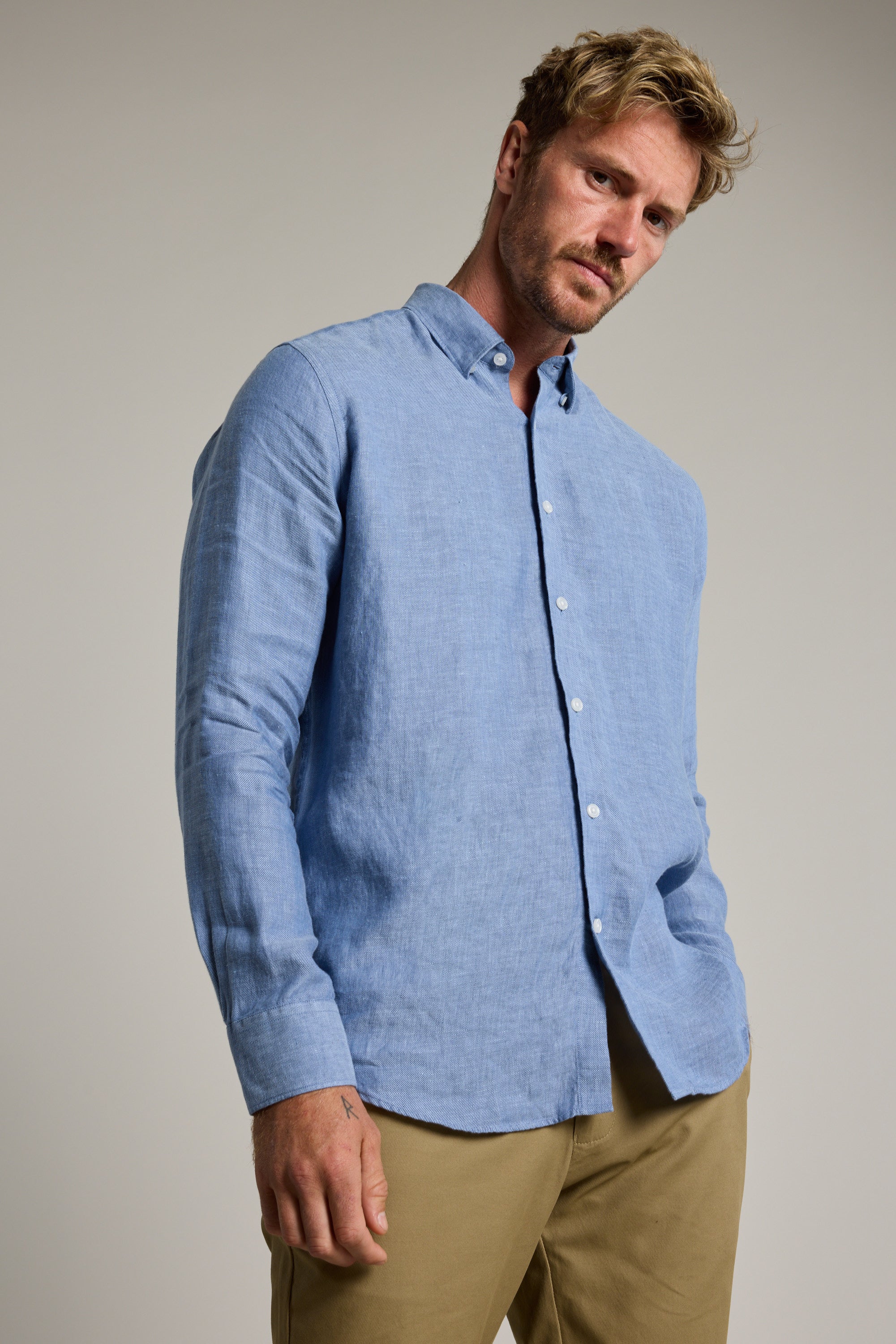 Barkers Cantrellwill Business Shirt in blue, tailored fit, additional view