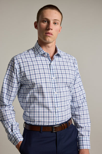 Barkers Wesley Check Business Shirt in light blue, classic fit