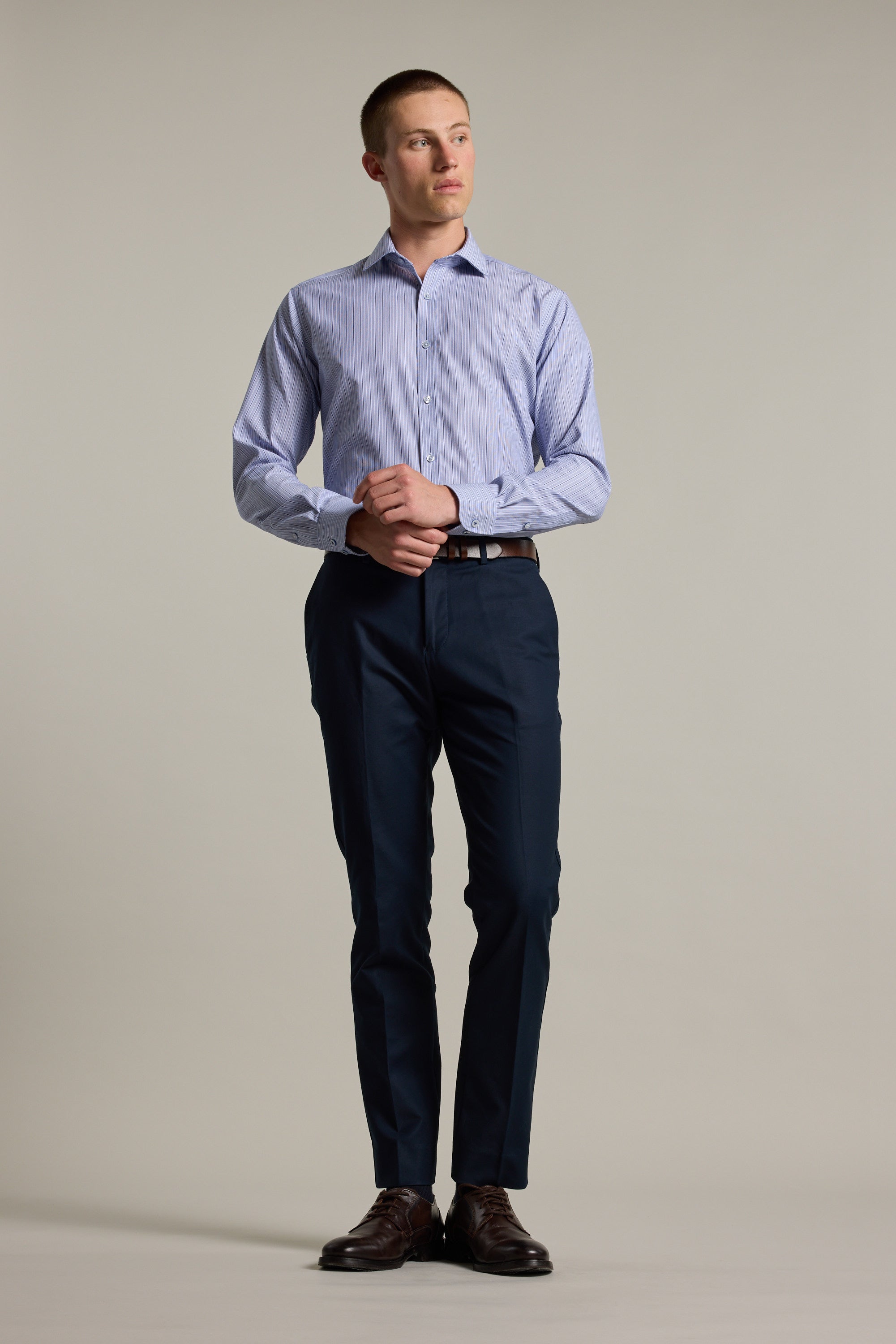 Barkers Cyrus Stripe Business Shirt in blue, tailored fit, additional view