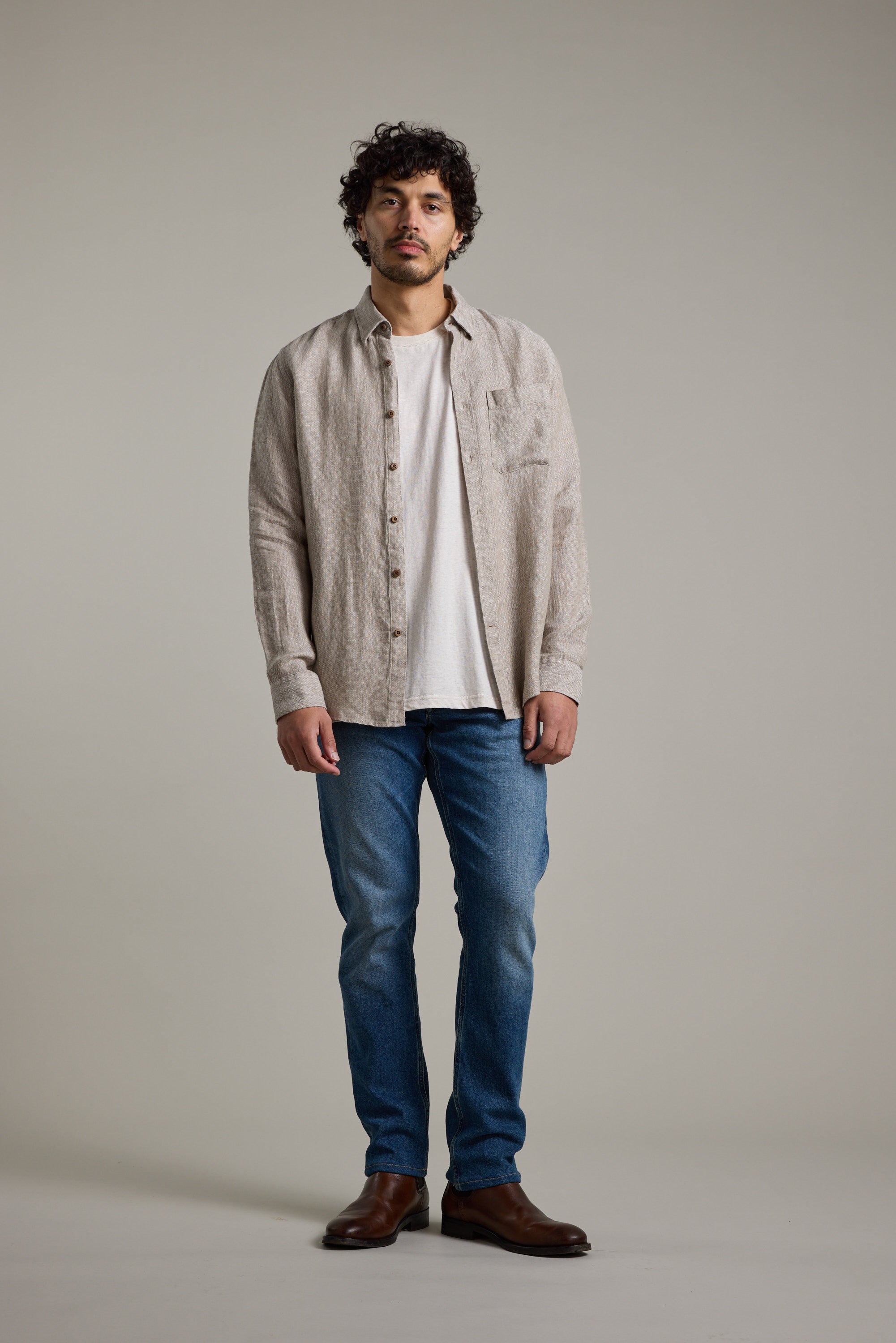 Barkers Delano Linen Shirt in sand marl, classic fit