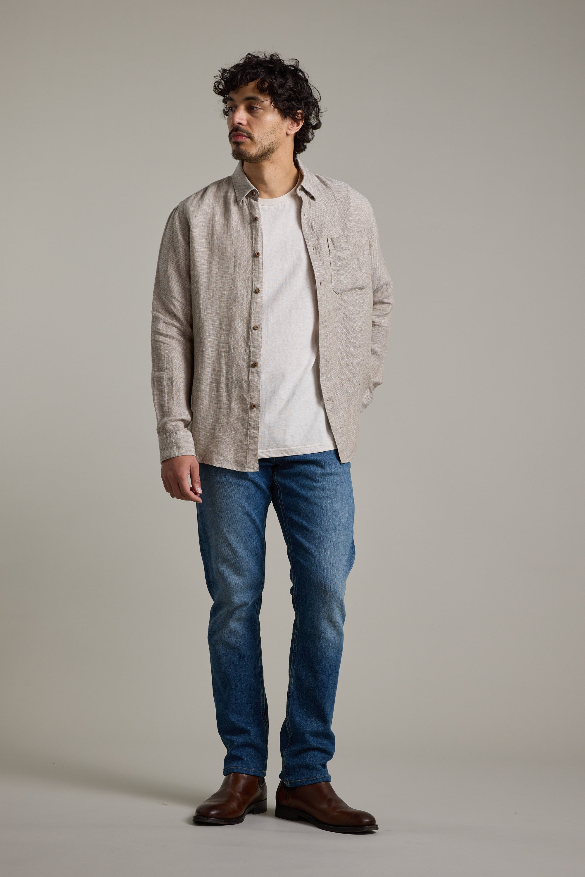 Barkers Delano Linen Shirt in sand marl, classic fit, additional view