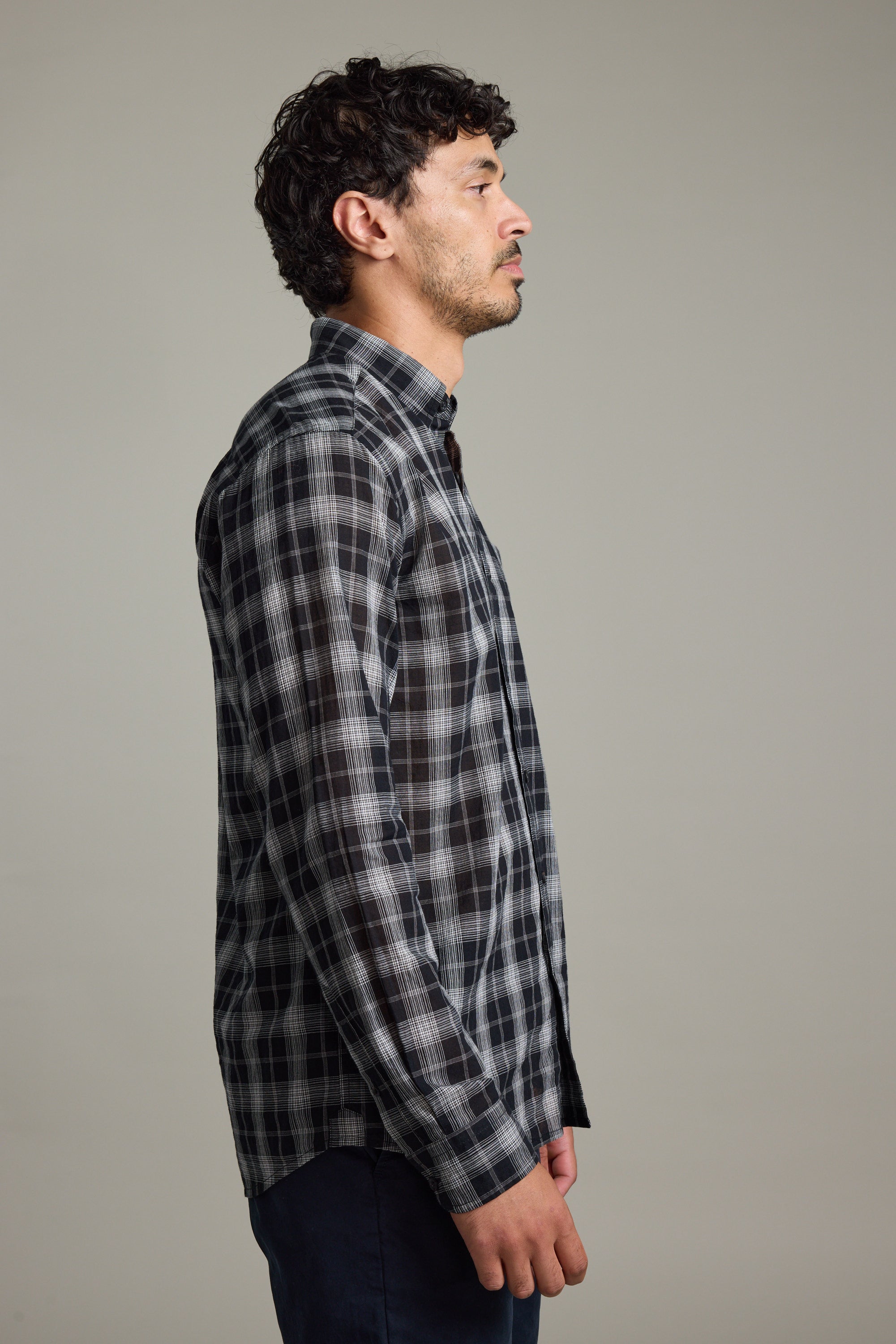Barkers Carter Check Shirt in black/white, classic fit, additional view