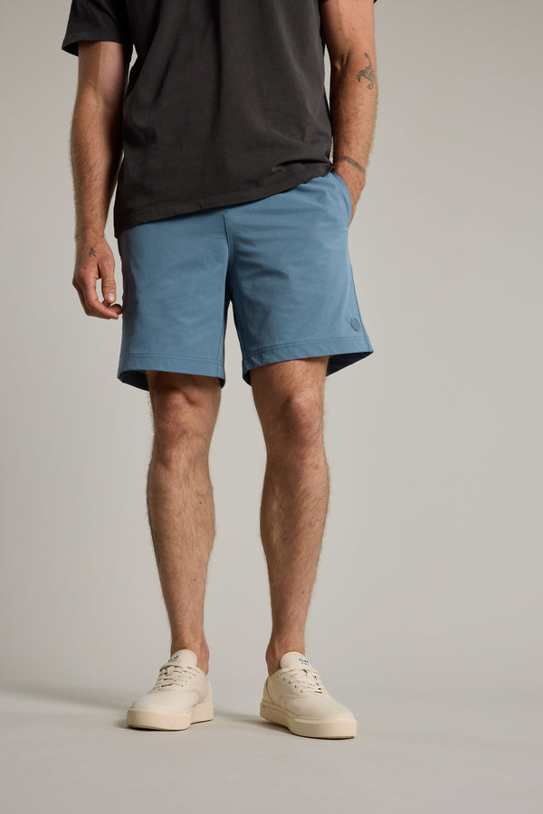 Barkers Davis Weekend Short in stone blue
