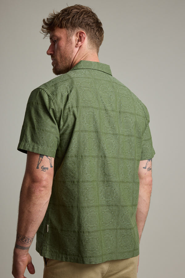 Barkers Palmetto Cuban Shirt in green, additional view