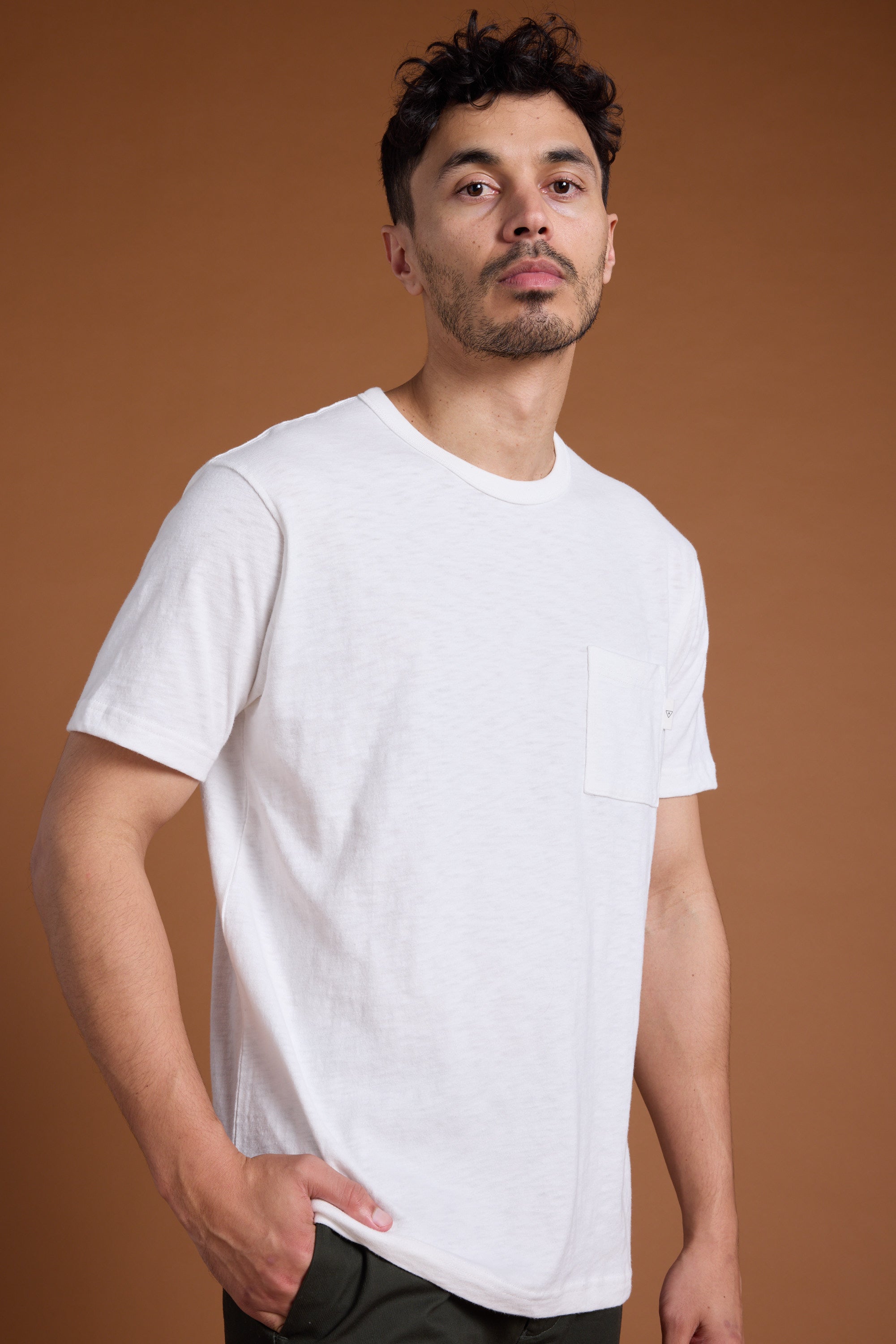 Barkers Anderson Slub Tee in white, relaxed fit, alternate view