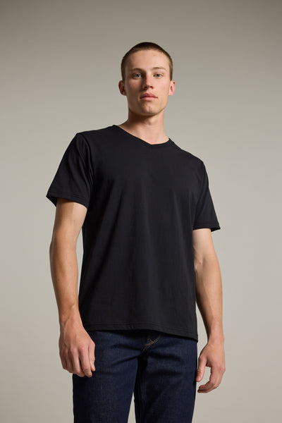 Barkers Organic Cotton V Neck Tee in black, classic fit