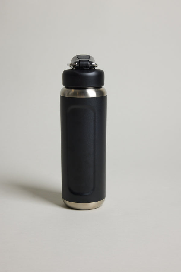 Stanley The Wellspring Bottle 24 OZ in black, additional view